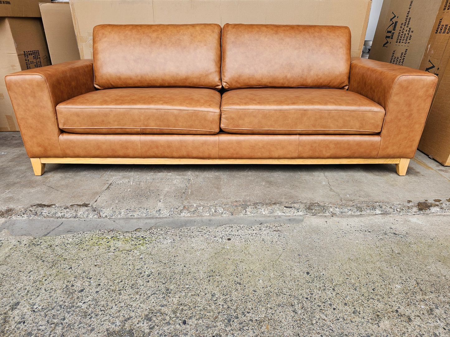 Bliss Leather Sofa Lounge: Contemporary Elegance