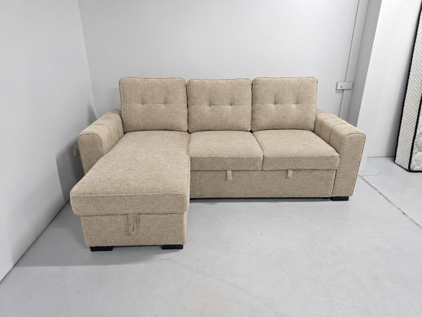 Kira Corner Lounge with Chaise: Modern Design with Smart Storage and Sofa Bed