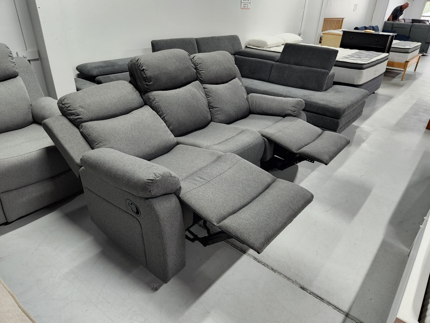 Sussex 3 Seat Recliner