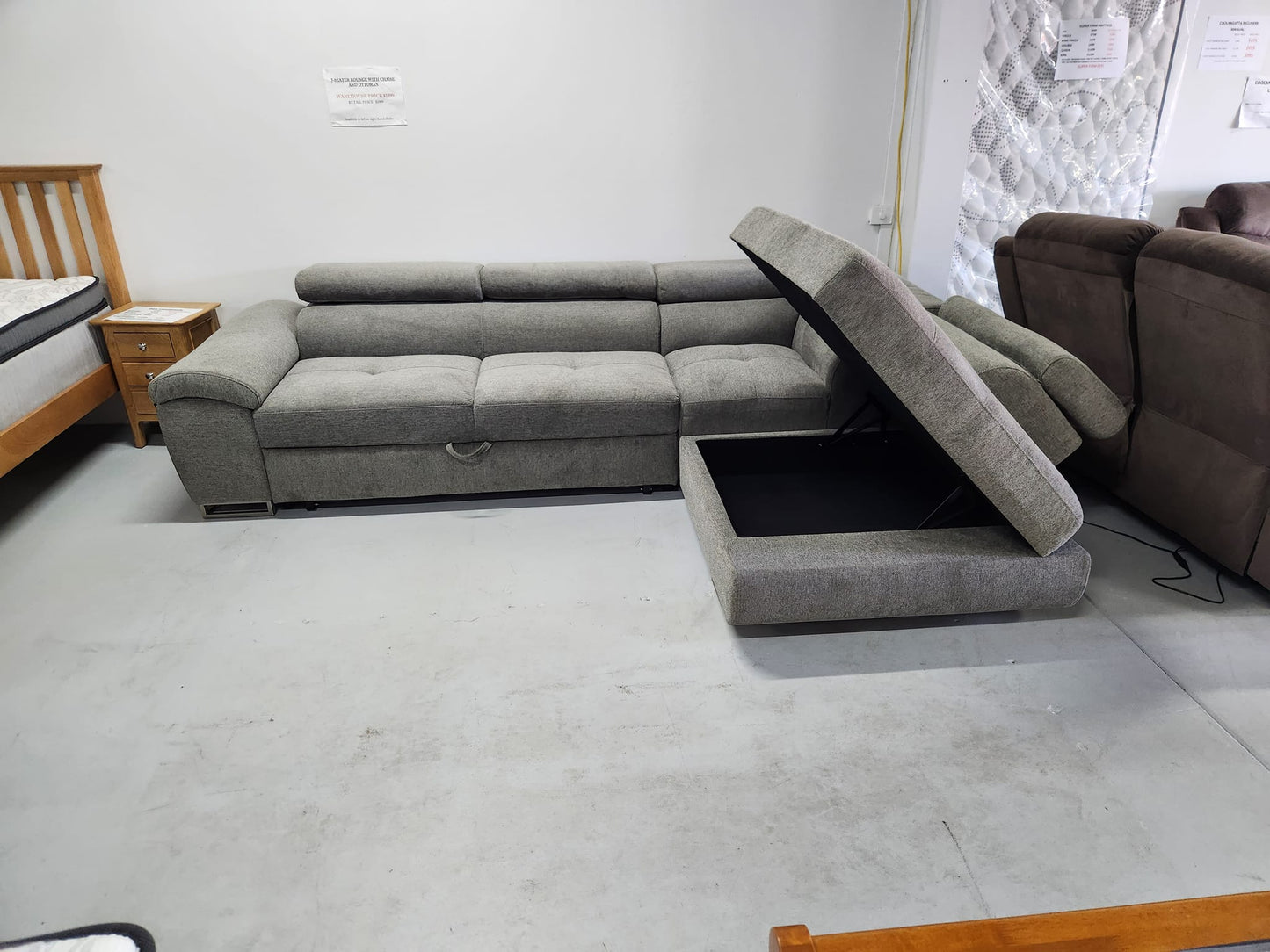 Chloe Corner Lounge: Stylish Design with Smart Storage