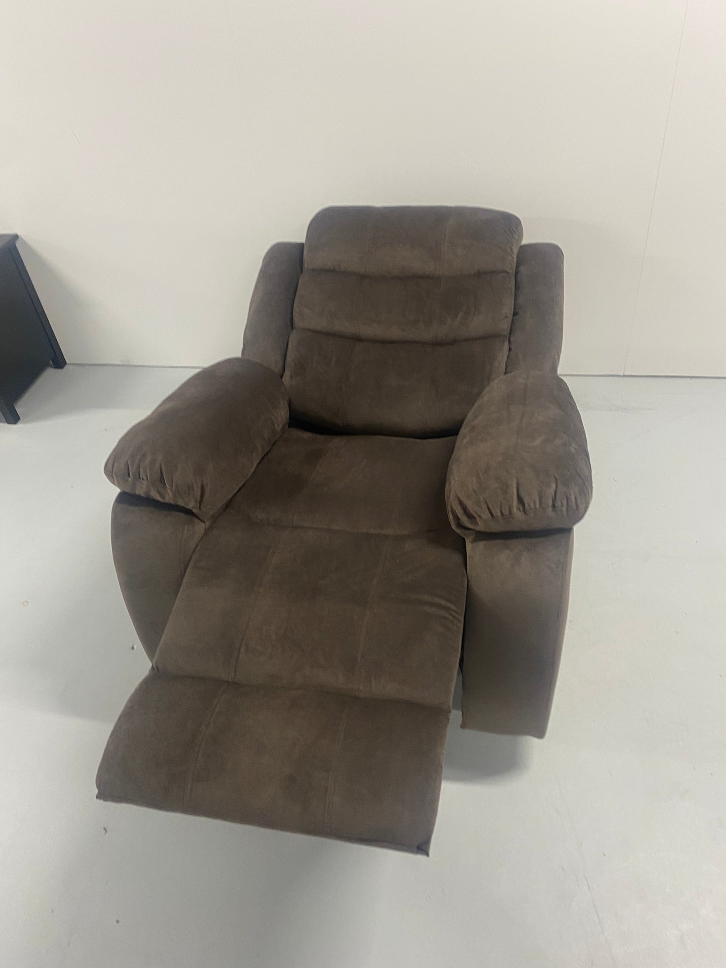 Coolangatta Single Electric Recliner Lounge