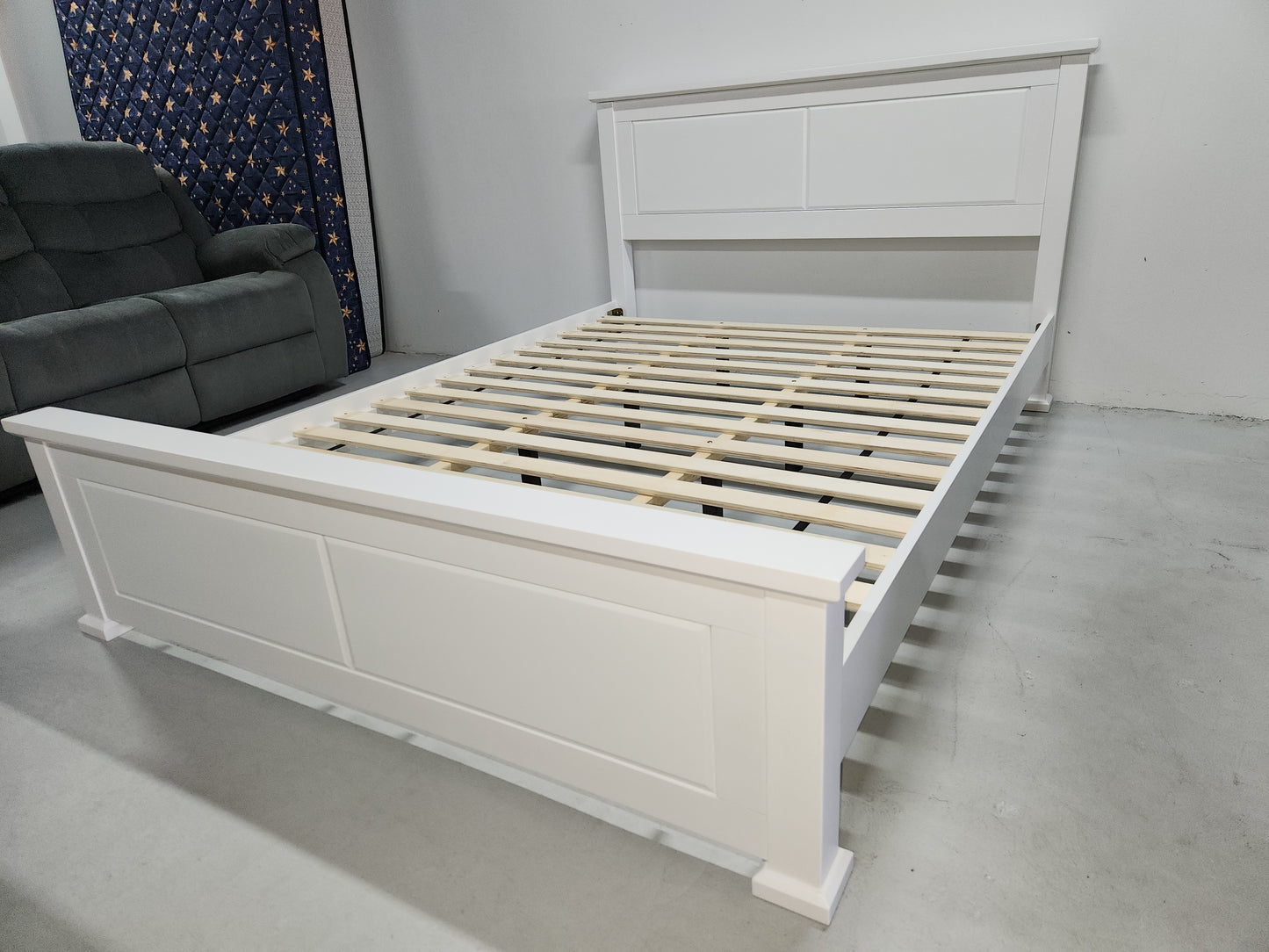 Whitehaven Bed