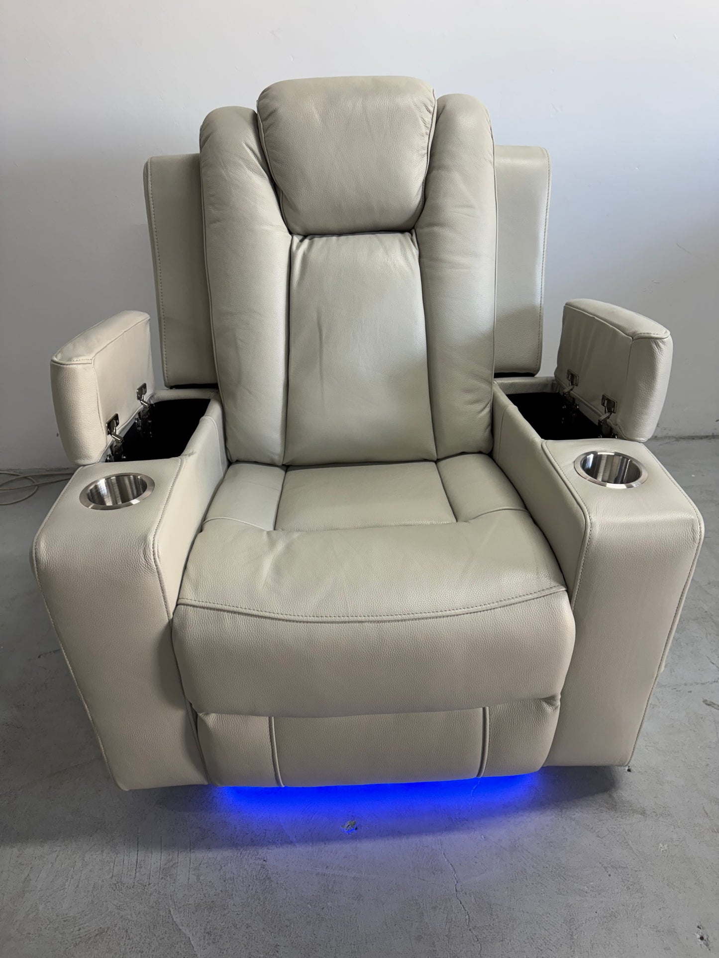 Byron Beige Leather Theatre Recliner Lounges