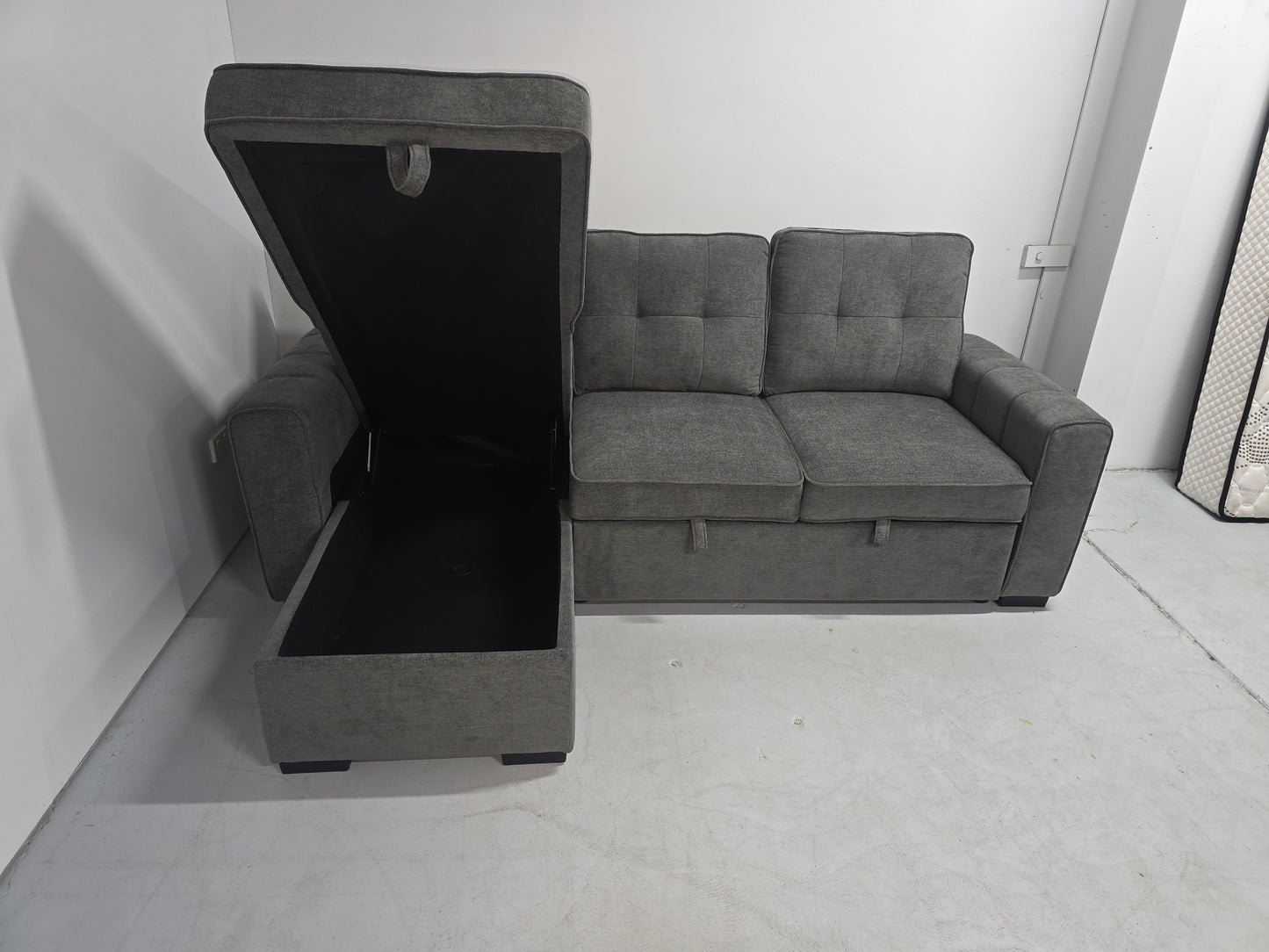 Hobart Corner Lounge with Chaise: Modern Design with Smart Storage and Sofa Bed