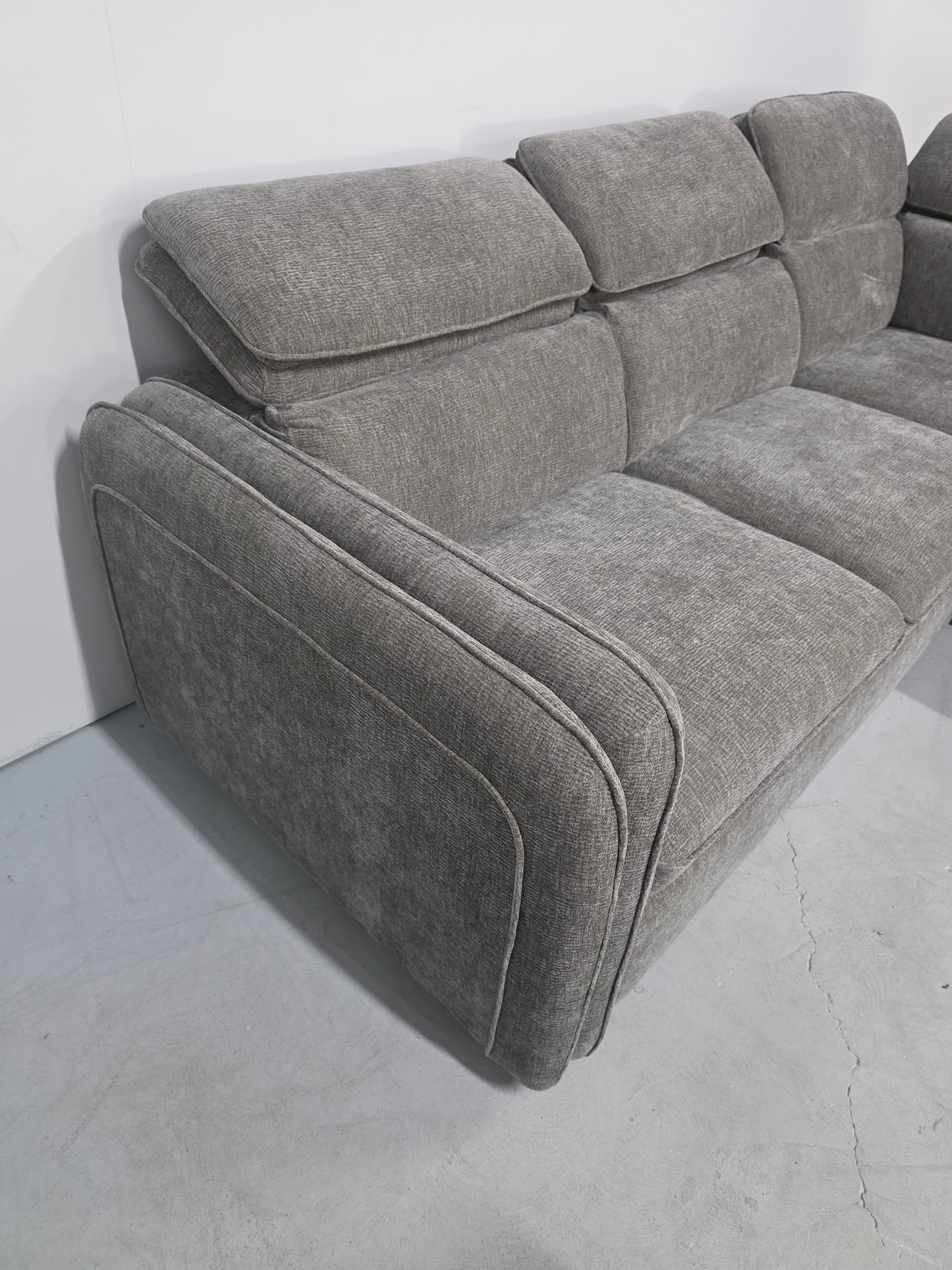 Melbourne Corner Lounge with Chaise: Stylish Design with Smart Storage and Sofa Bed